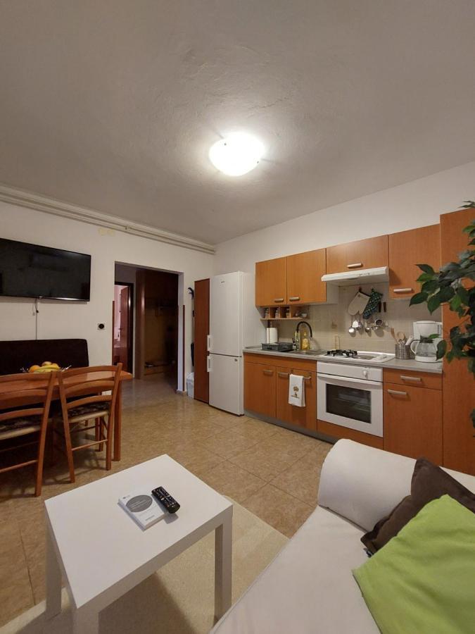 Apartman Gina 拉宾 外观 照片