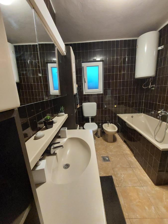 Apartman Gina 拉宾 外观 照片